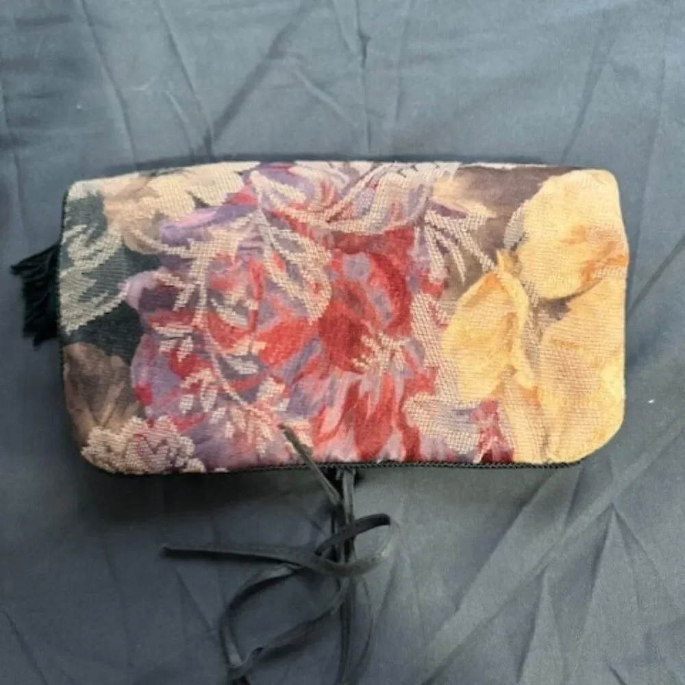 Vintage Floral Tapestry roll up Cosmetic Bag w Zippered Compartments & Tassels